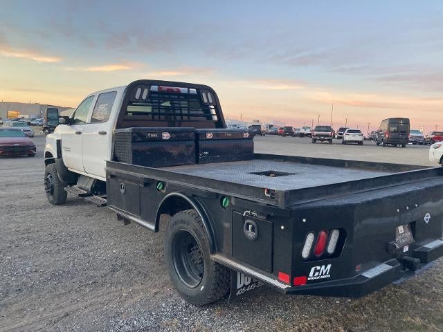 2021 Chevrolet Silverado MD LT